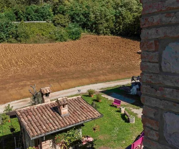 Podere P Ratizzoli Ii Piano